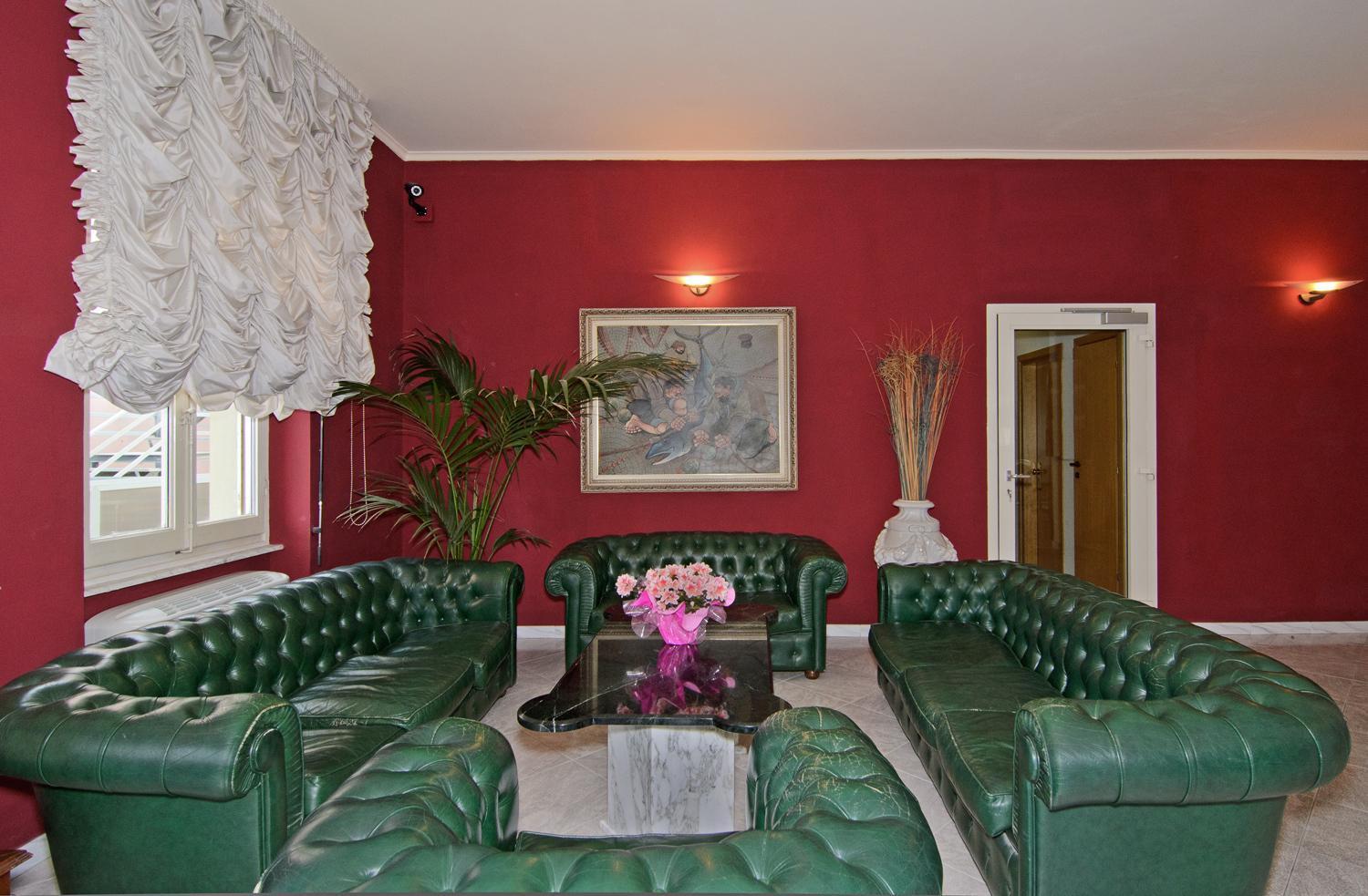 Hotel Regina Camaiore Bagian luar foto