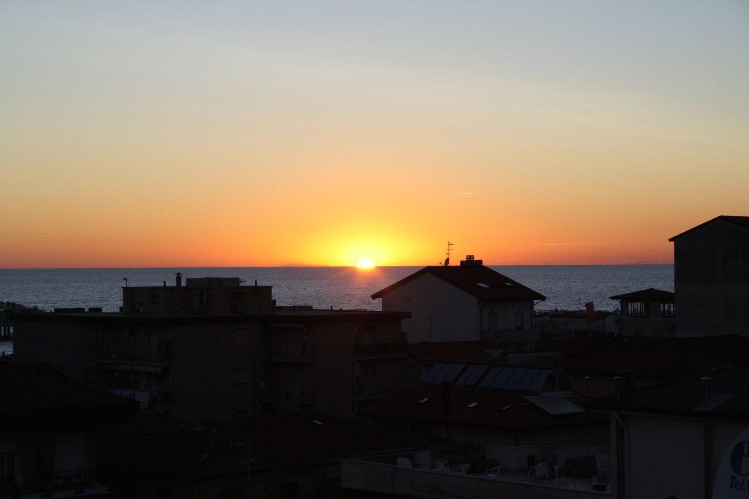 Hotel Regina Camaiore Bagian luar foto